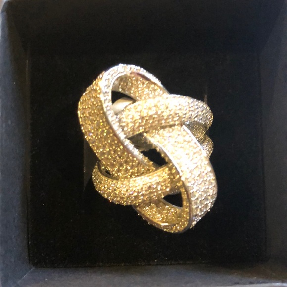 Sold out - Picture 1 of 2